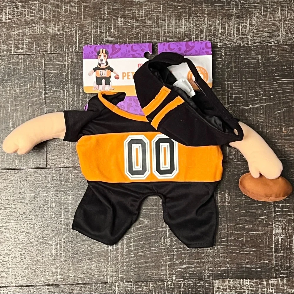 Adorable Football Jersey Walking Dog Pet Costume Size M NEW!